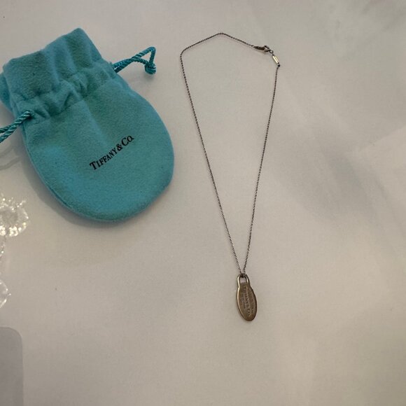 Tiffany Necklace with Pendant - Picture 2 of 4